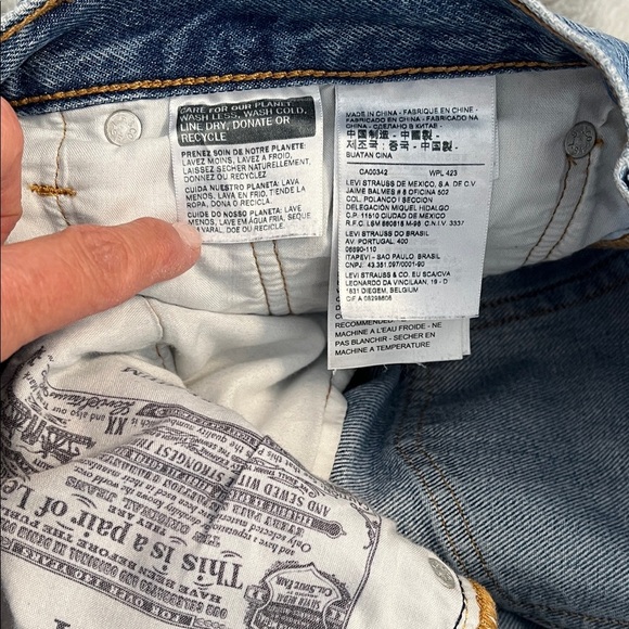 Levi's Vintage 501 Women's Boot Cut Denim Jeans in Blue, Size 30 - Picture 7 of 11